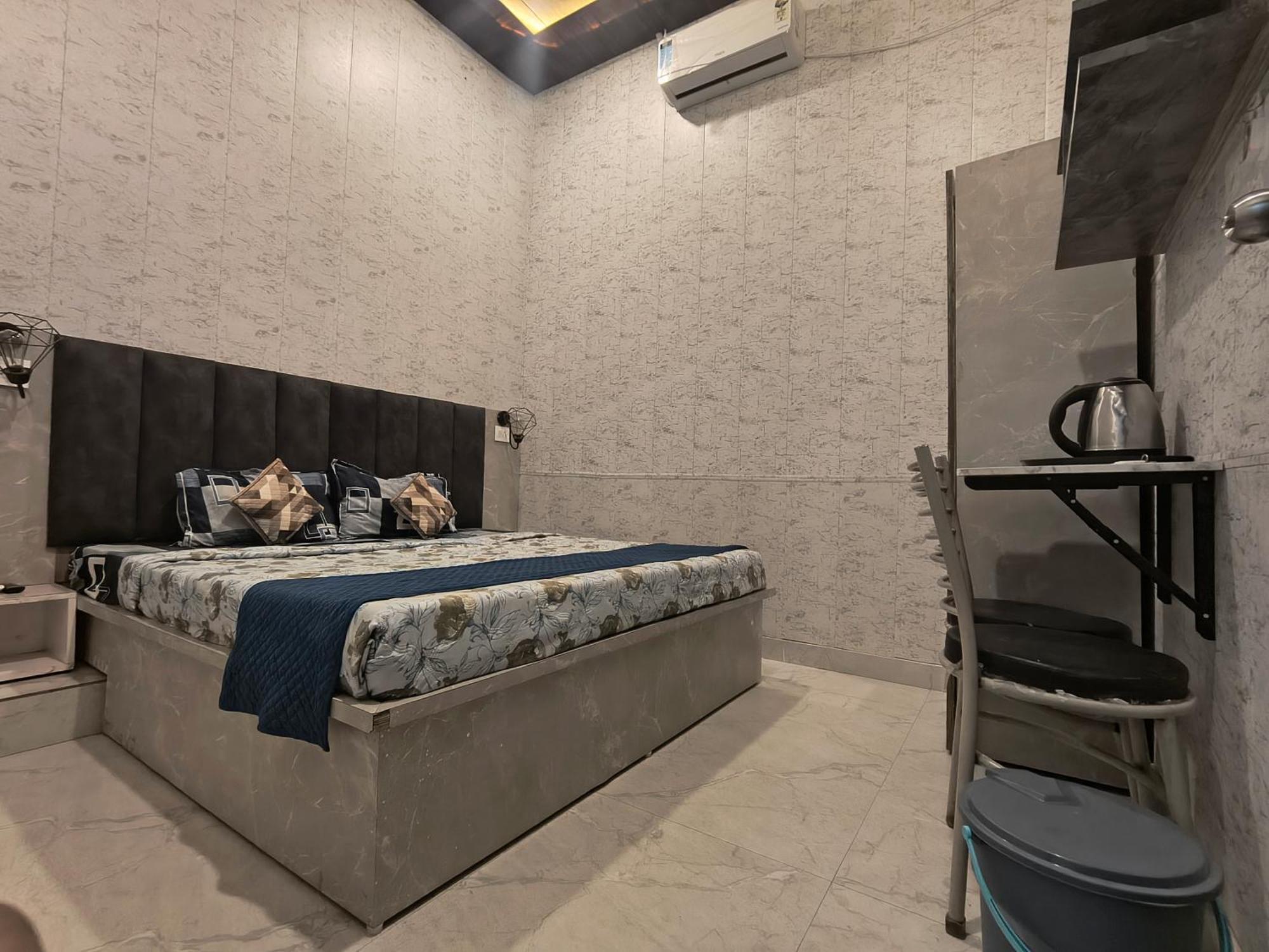 Homestay Nirvana Guest House, Near Ram Mandir *